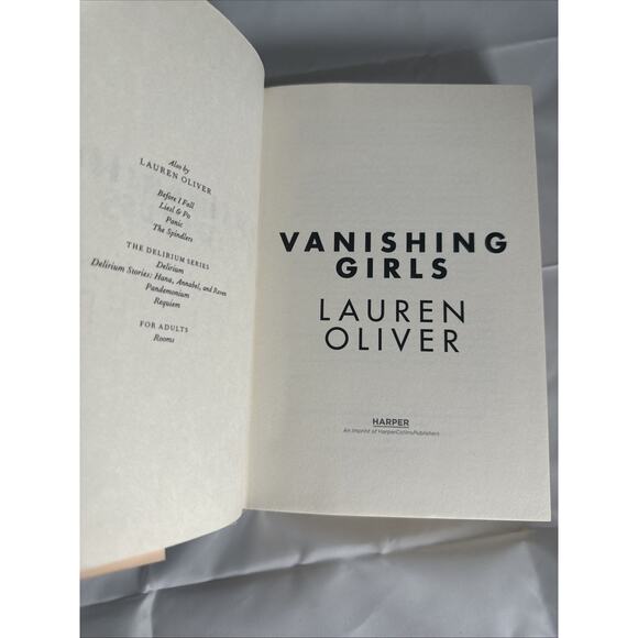 Vanishing Girls by Lauren Oliver (2015, Hardcover) Excellent Condition - Picture 9 of 9